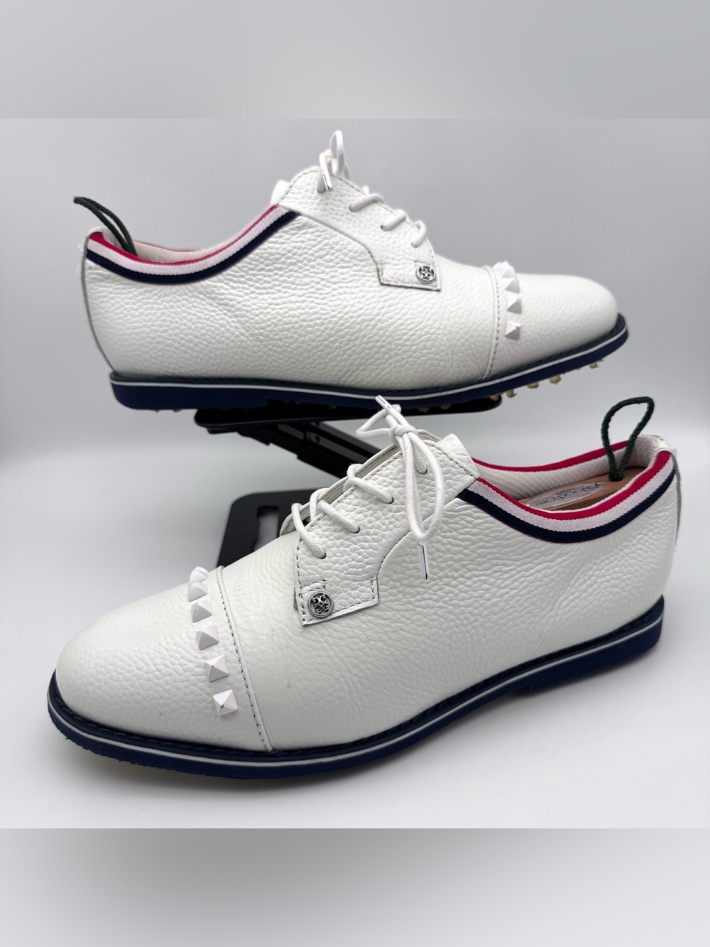 G/Fore Gallivanter White Golf Shoes Grosgrain Stud Cap Toe Women Size 10.5 - Picture 3 of 10